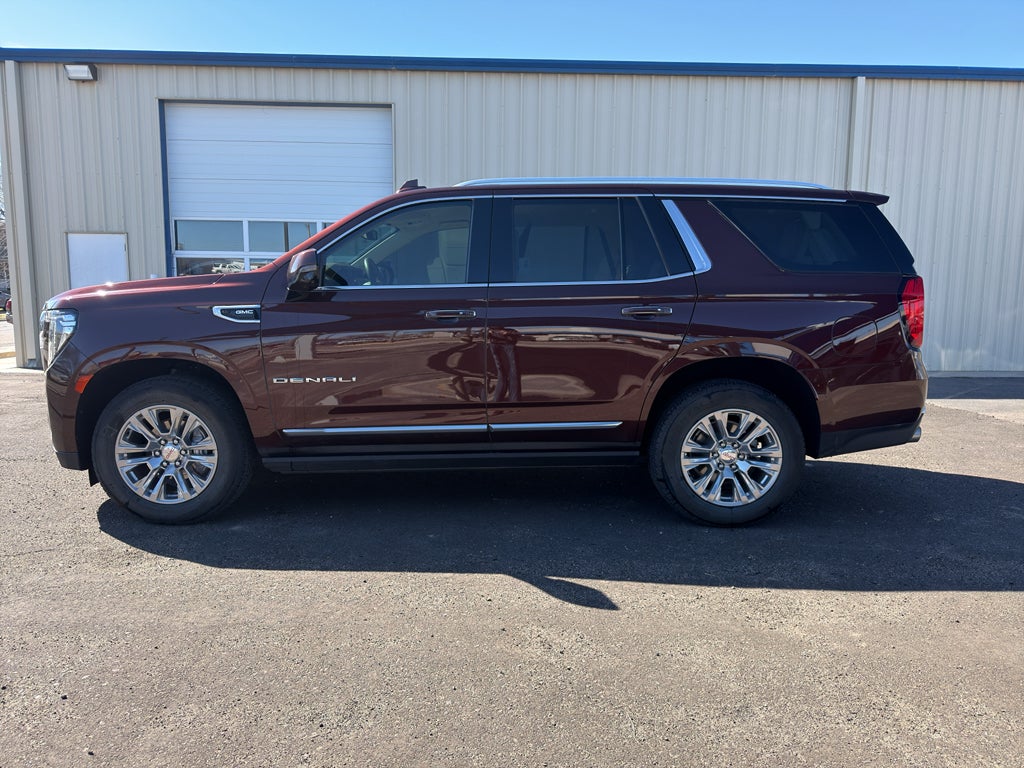 2023 GMC Yukon — side profile view