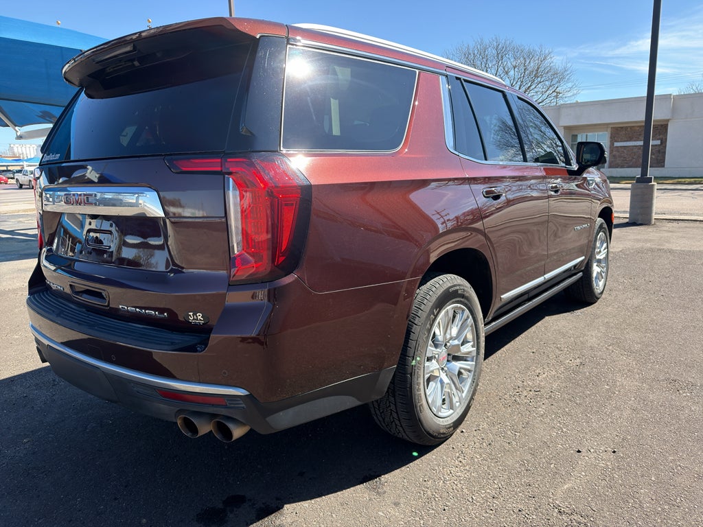 2023 GMC Yukon — detail view