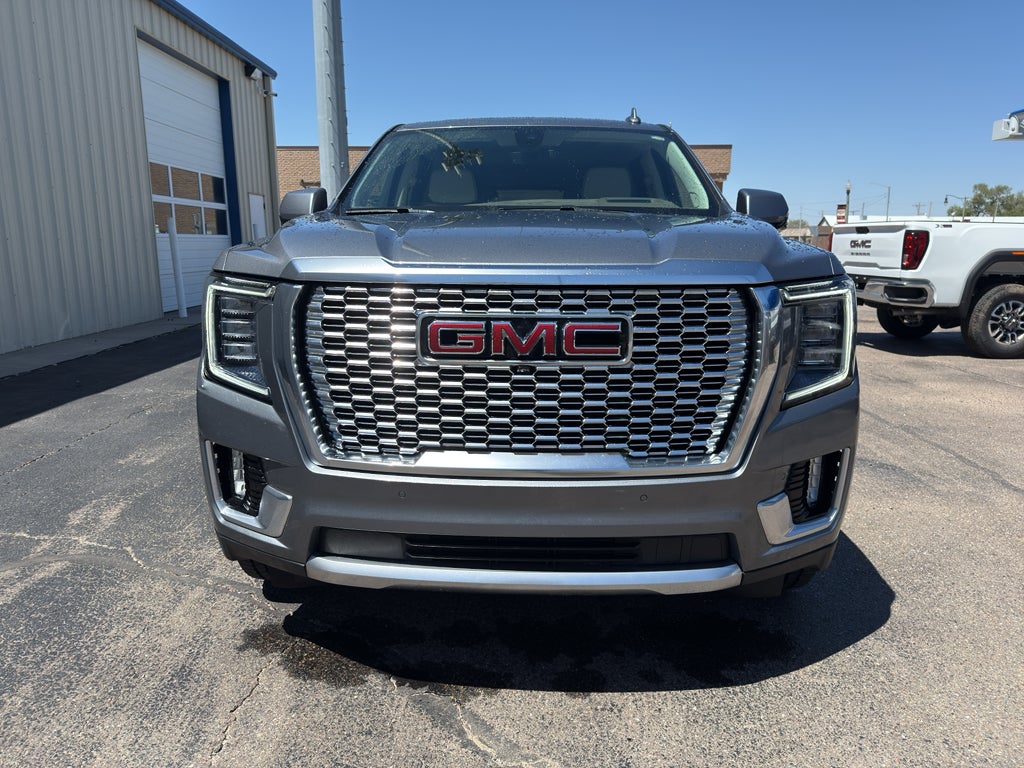 2021 GMC Yukon — side profile view